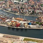 - Dunkerque Centre Dunkirk