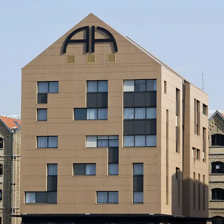 - Dunkerque Centre 公寓式酒店